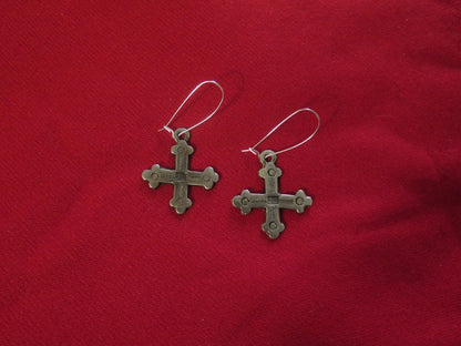 Native American Early Trade Cross Earring | Single Trade Silver Lead-Free Pewter Cross with Sterling Silver Kidney Ear Wire - Aki Trading Post