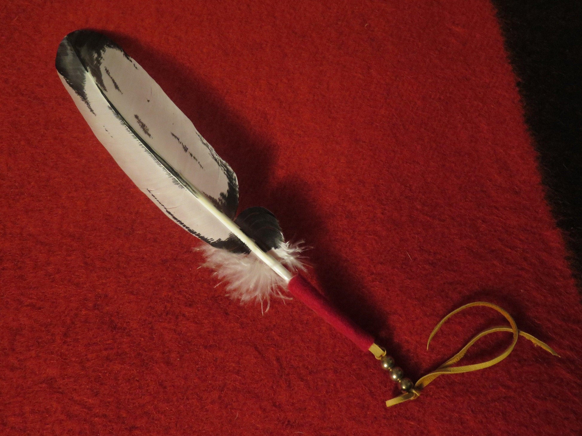 Native American Handmade Painted Imitation Sub-Adult Bald Eagle Feather Tie - Aki Trading Post